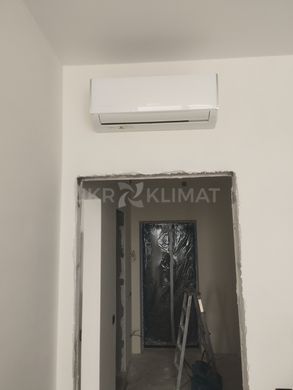 Кондиционер Dekker DSH-105R/EI Inverter с установкой в Киеве, Харькове, Одессе и Днепре